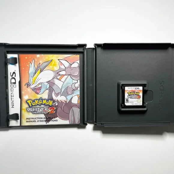 Pokemon white version 2 - Picture 3 of 3